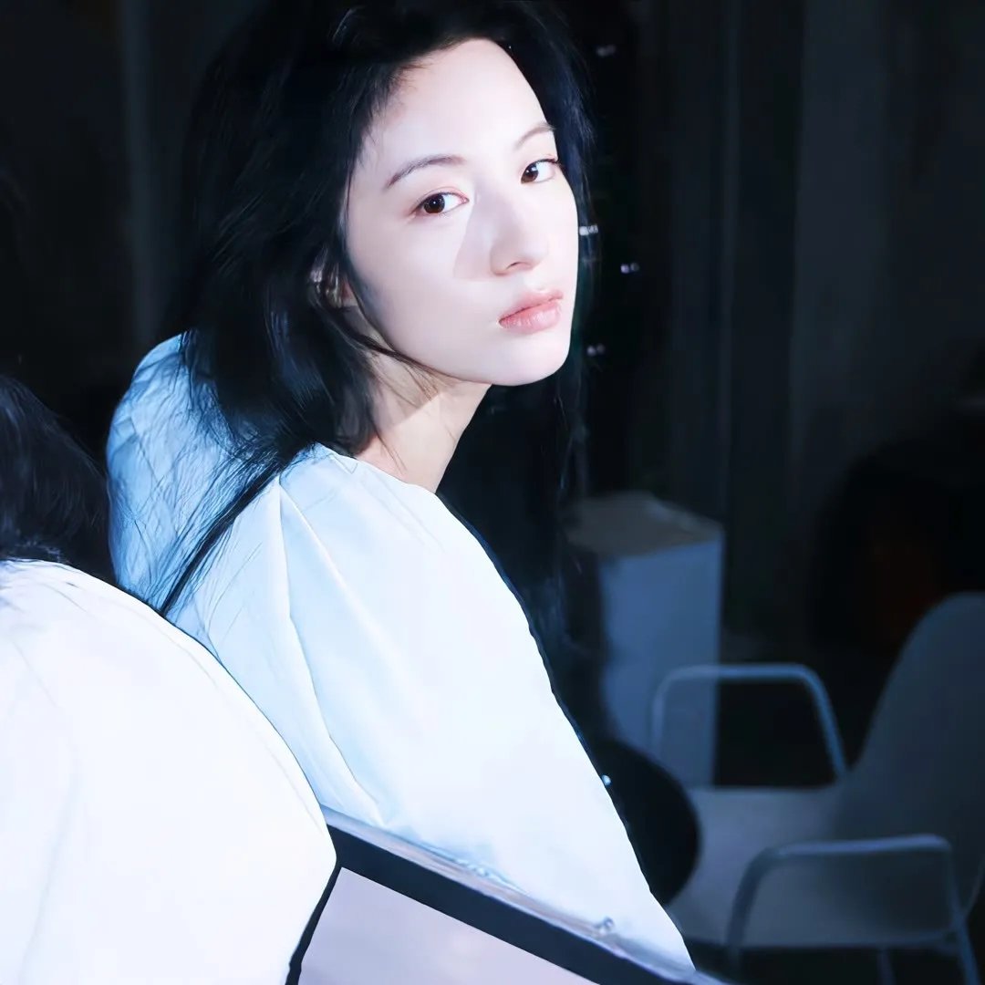 不是艺术家 在线观看